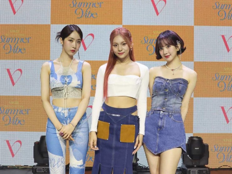 그룹 비비지(은하,신비,엄지)의 자신감, 'LOVEADE'로 컴백 "청량함과 감성 다 잡은 앨범" 그룹 비비지(은하,신비,엄지)의 자신감, 'LOVEADE'로 컴백 "청량함과 감성 다 잡은 앨범"