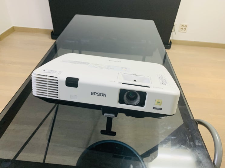  구형 연구소 빔프로젝터 교체 및 이전설치 후기