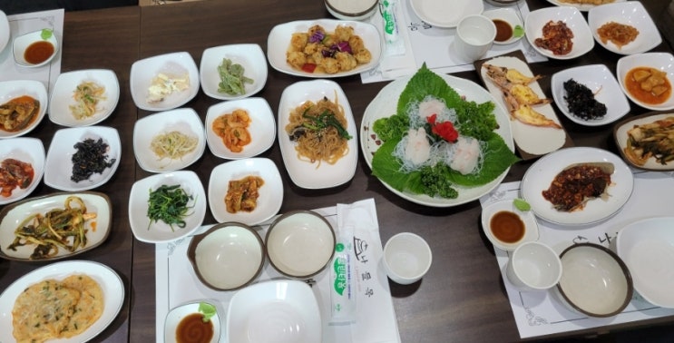  영종도 왕산해수욕장 부근 한정식집 '나들목'