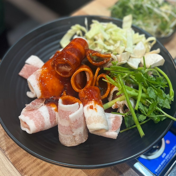  수유 고기집 솥뚜껑에 먹는 삼겹살 맛집 조그삼(조선그리들 김치삼겹살)