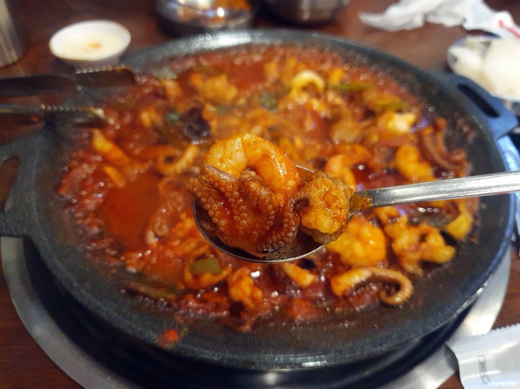  쭈꾸미도사 성수점 :: 알싸하게 맛있게 매운 맛! 성수 맛집 인정