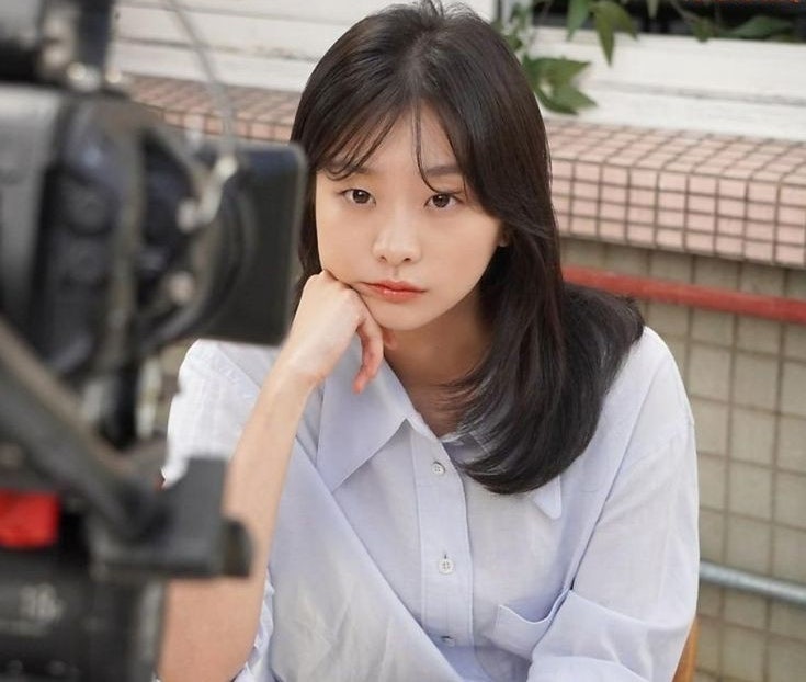 김다미 머리 중단발 미디움 레이어드컷 헤어스타일 모음 zip