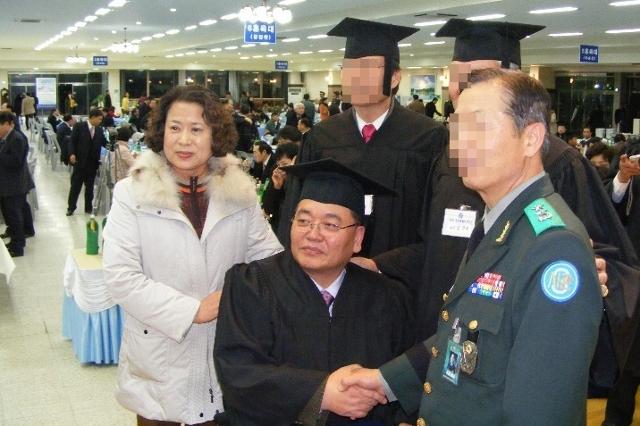 軍 복무 중 하반신 마비됐는데… '상이연금' 못 받는 퇴역군인들 軍 복무 중 하반신 마비됐는데… '상이연금' 못 받는 퇴역군인들
