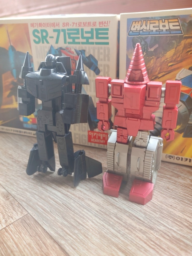  머신로보 바이캄프 - 아카데미 머신로보 SR-71 & 로드드릴로보트 프라모델