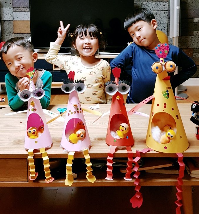  [엄마표 놀이] 재활용 종이닭 만들기^^