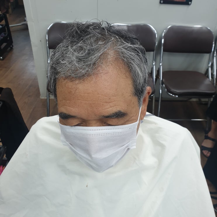  부스스한 남자 머리 자연스럽고 차분하게 "남자 파마"