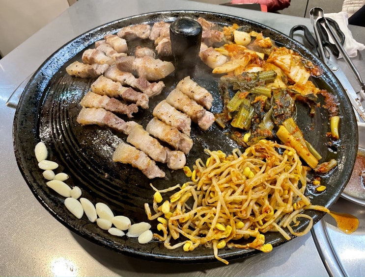 서면 솥뚜껑 삼겹살 목구멍 주기적으로 방문하는 서면 고기맛집