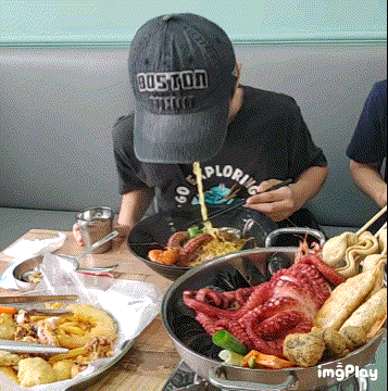  서귀포 제주신화월드 맛집 모모언니바다간식에서 즉석문어떡볶이, 문어해물라면, 문어모듬튀김 먹은 후기