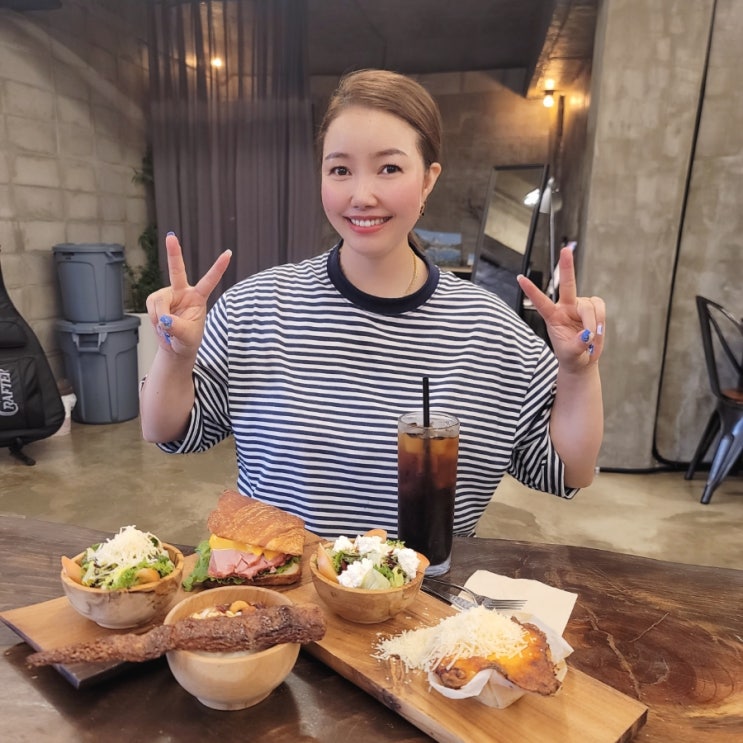  아름답던 안산 브런치 카페 이스턴문