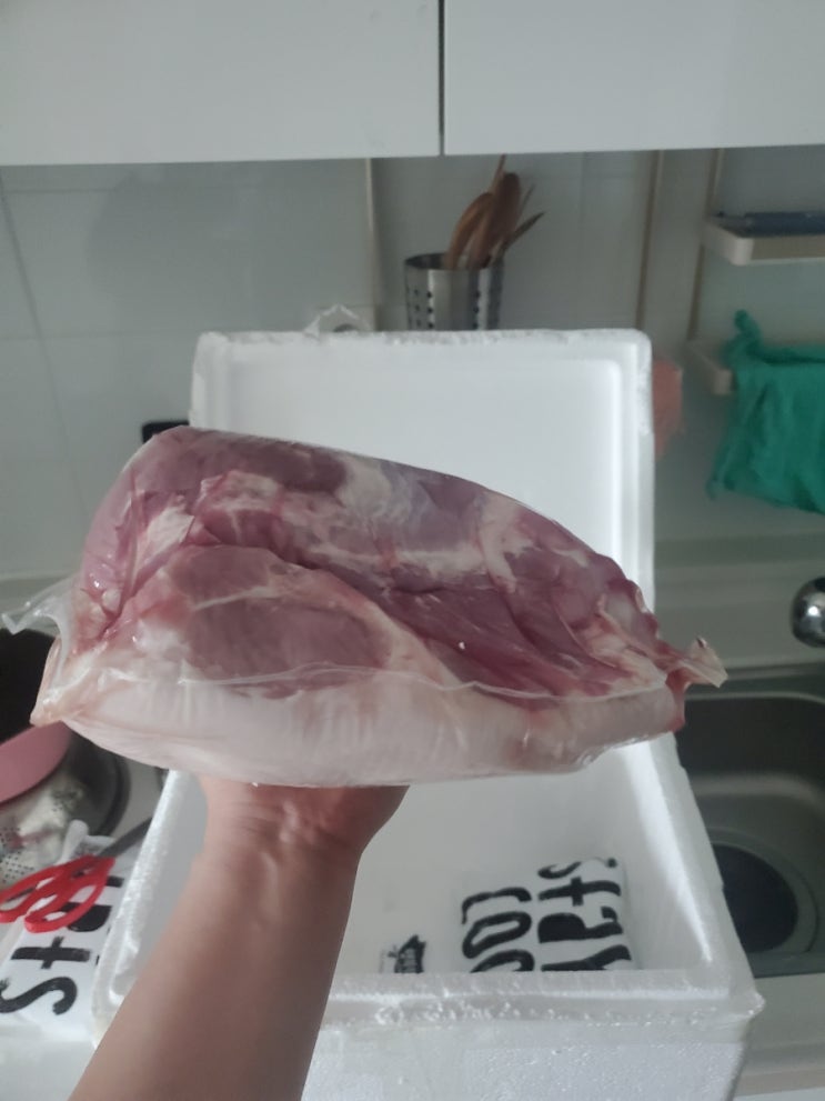  쿠팡에서 뒷다리살 싸게 삼