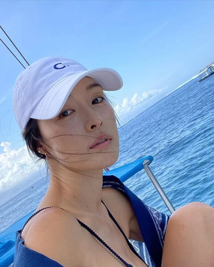 애프터스쿨 출신 가희, 다시 건강해진 모습으로 요트 위에서 선명하게 갈라진 복근 자랑 애프터스쿨 출신 가희, 다시 건강해진 모습으로 요트 위에서 선명하게 갈라진 복근 자랑