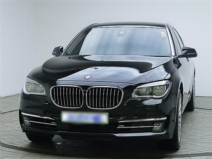  bmw 740 중고차 파고들어