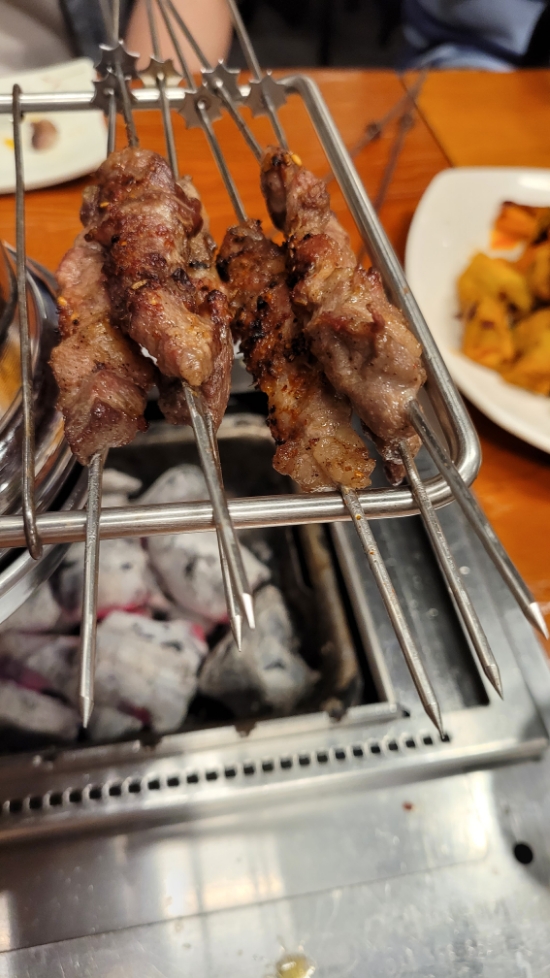  강남역 양꼬치 회식 사람이 미어터지는 한성양꼬치