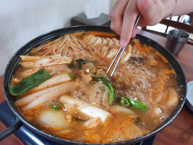  두부전골이 맛있는 남한산성 오복순두부