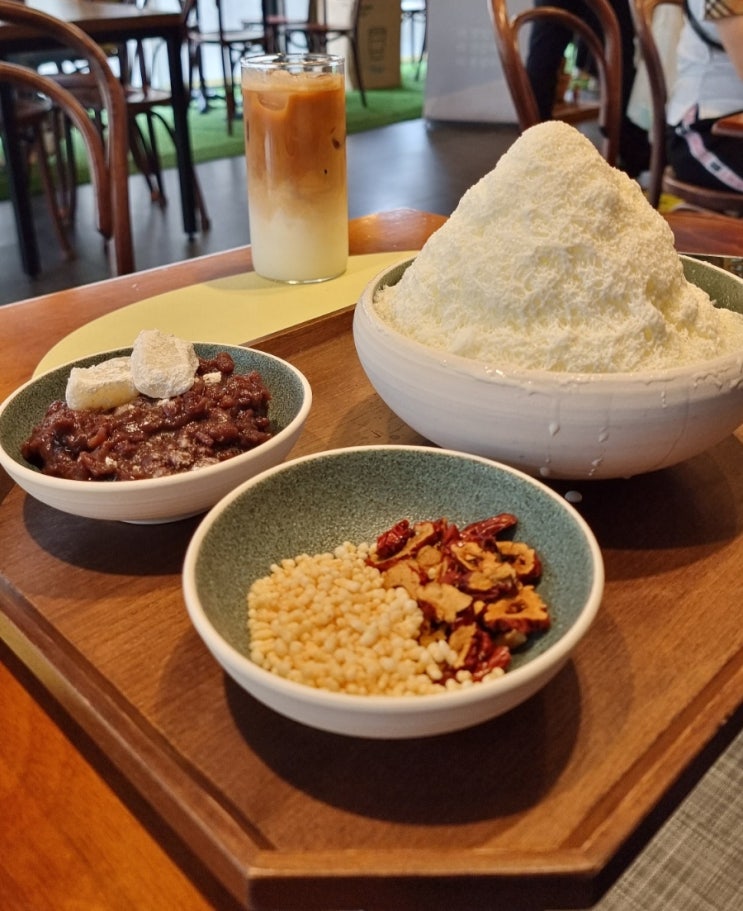  신촌/이대후문/세브란스병원 근처 팥빙수 맛집 : 옥루몽