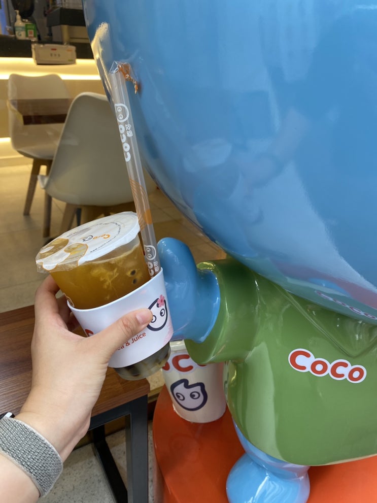  명동 카페 |  쫄깃한 버블이 맛있는 코코버블티 후기