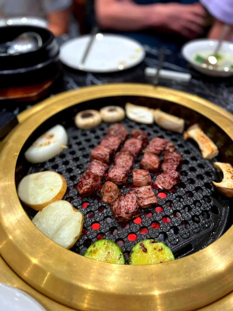  [우미남 센텀점]   미남 직원들이 구워주는 맛있는 한우 후기