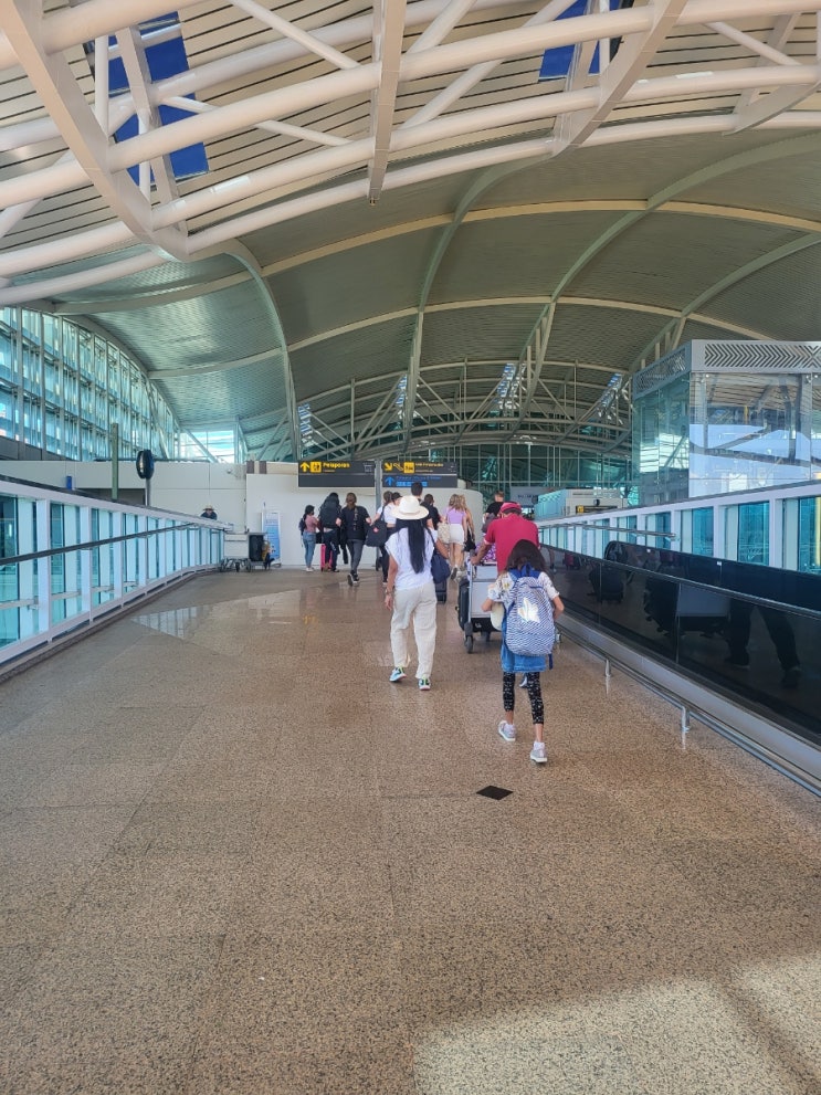   발리 웅우라라이 국제공항 PP카드 프리미어 라운지 흡연공간 최신 정보 반갑다 호치민