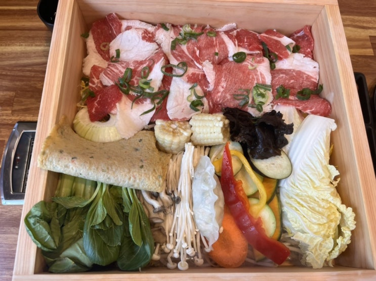  여수학동맛집 정담편백, 차돌박이편백찜 맛있다