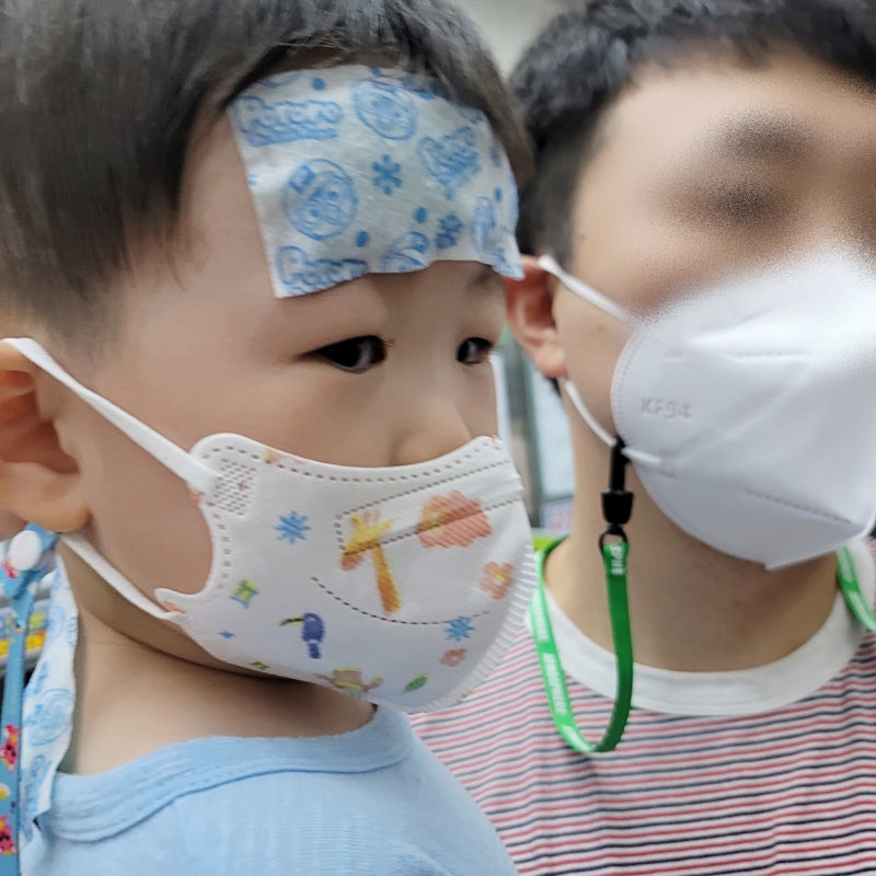 세균성 장염으로 입원한 라이노바이러스 아기 세균성 장염으로 입원한 라이노바이러스 아기