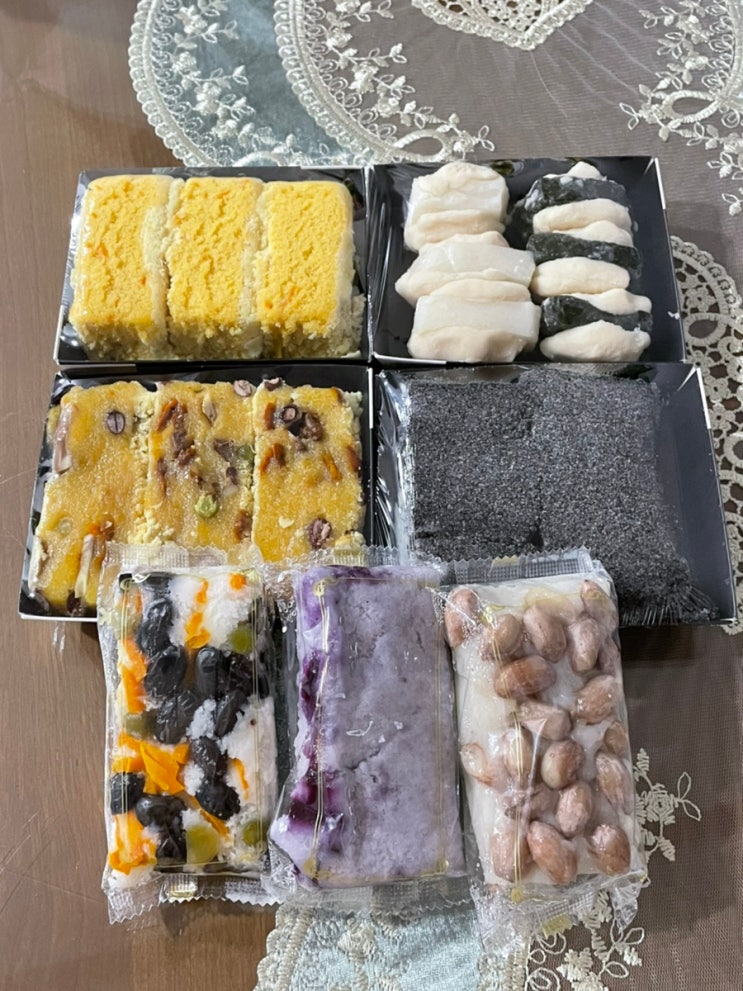  청담동: 떡과 커피 한 잔 떡카페 - 이선옥청담떡방