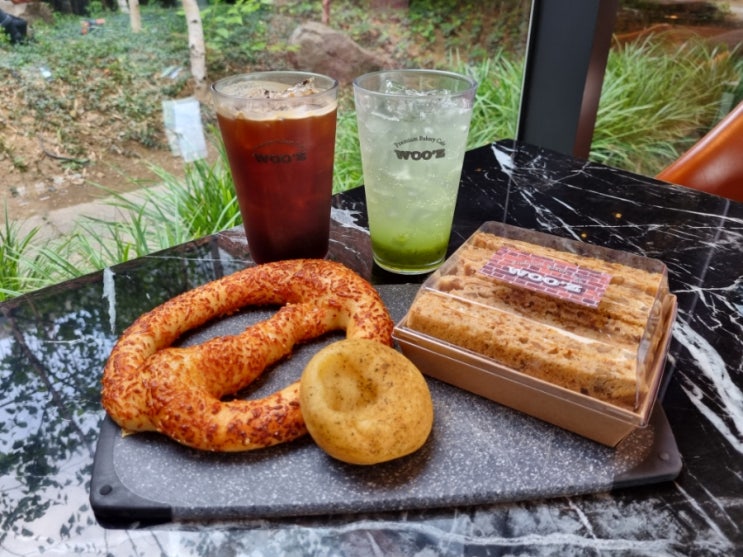 대구 대곡 카페 우즈베이커리 대곡점 베이커리가 맛있는 대형카페
