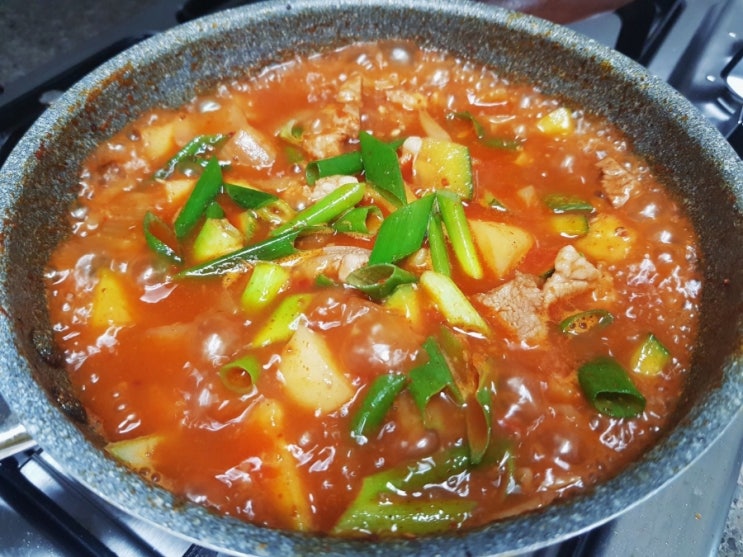  밥도둑 고추장찌개 / 달큰한 감자고추장찌개 / 소주를 부르는 감자 짜글이