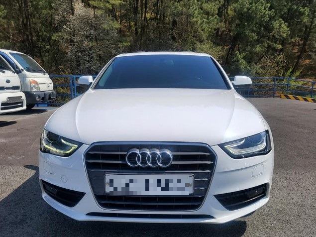  아우디 A4 중고가격 아주나이스~!