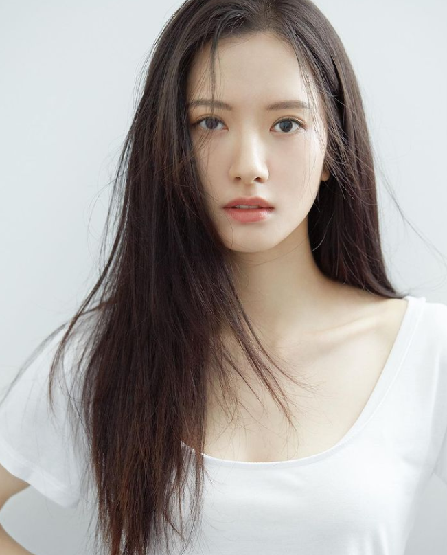 우주소녀 보나 기본정보 (나이,학력,가족사항 등)