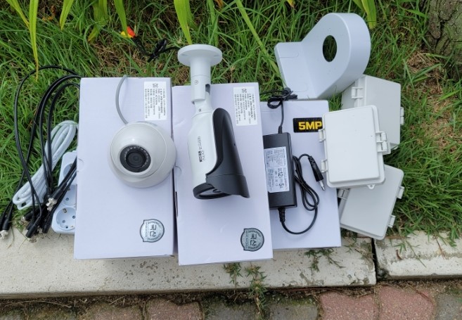  서산CCTV 교회에  500만화소 4채널로 시공