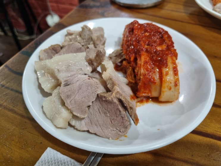  [서대문역 맛집] 점심시간에 즐길 수 있는 작은 즐거움!! 종로보쌈!!