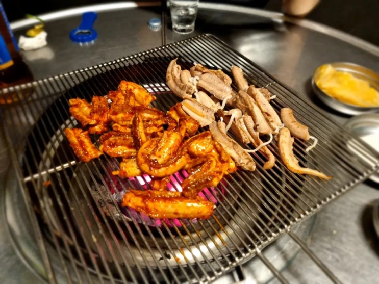  연남동 숯불 꼼장어 노포 맛집 : 대왕 꼼장어