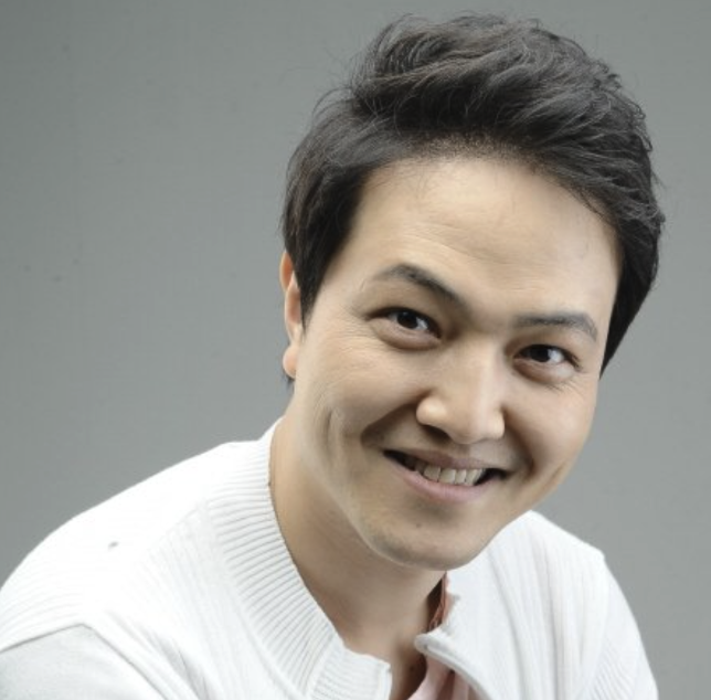  정웅인 프로필 나이 배우 데뷔 작품 활동 결혼 부인 자녀