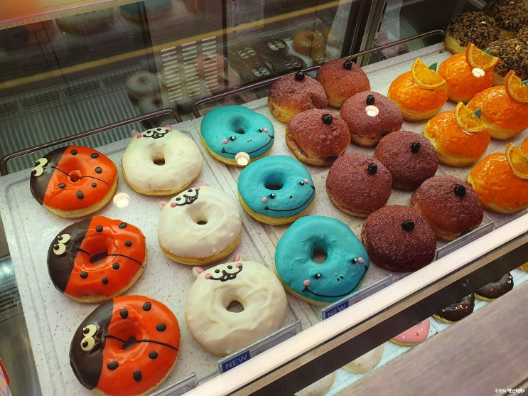  요즘 핫하다는 "셀리스도넛(Selly's Doughnuts)" 먹어봤어요!!