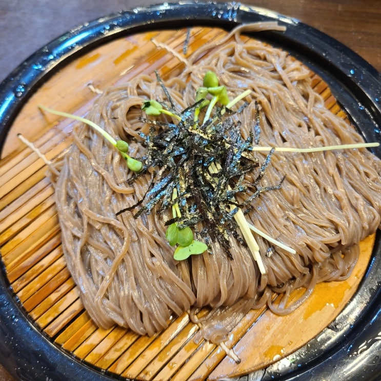 [분당/서현 맛집] 여름이면 찾게되는 판모밀과 찐만두 맛집 - 그집 서현점