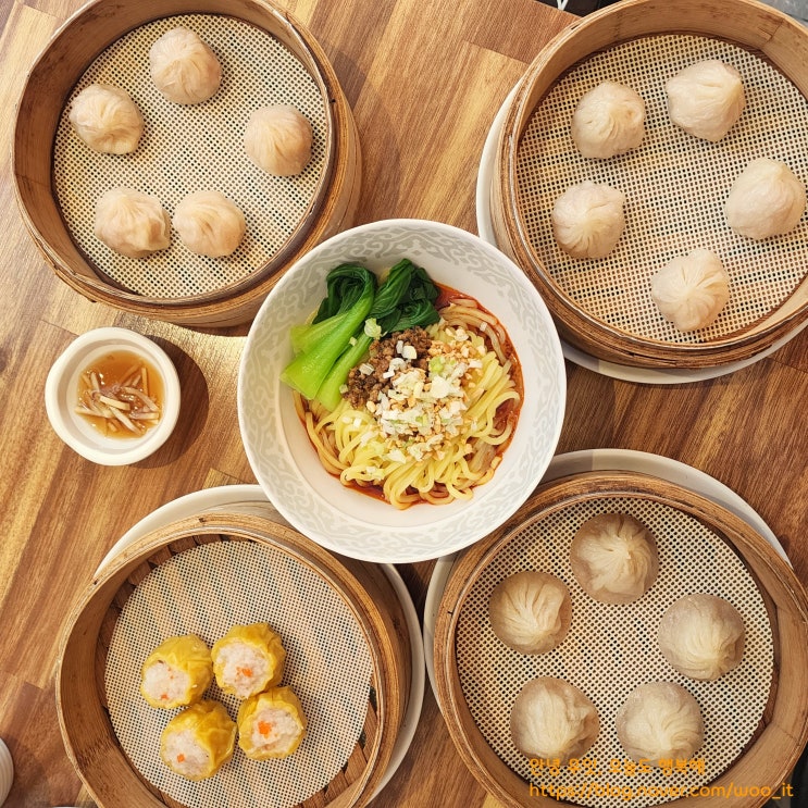  [마포구 동교동] 혼밥하기 좋은 홍대 연남동 맛집, 샤오롱바오 먹으러 갔다가 마람비빔면에 반하고 온 중식당 디이롱