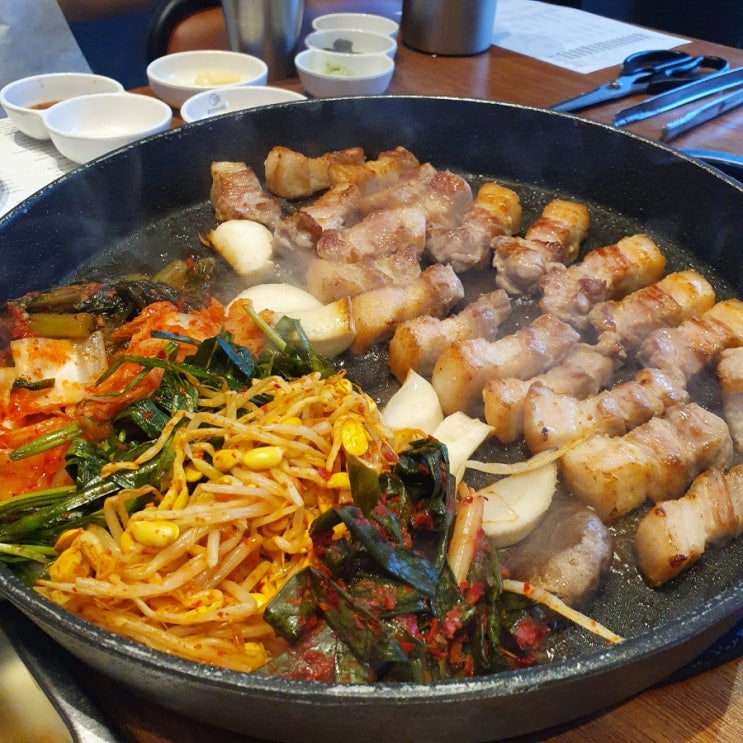  수성구신천시장고깃집 범어동맛집 꽃돼지식당