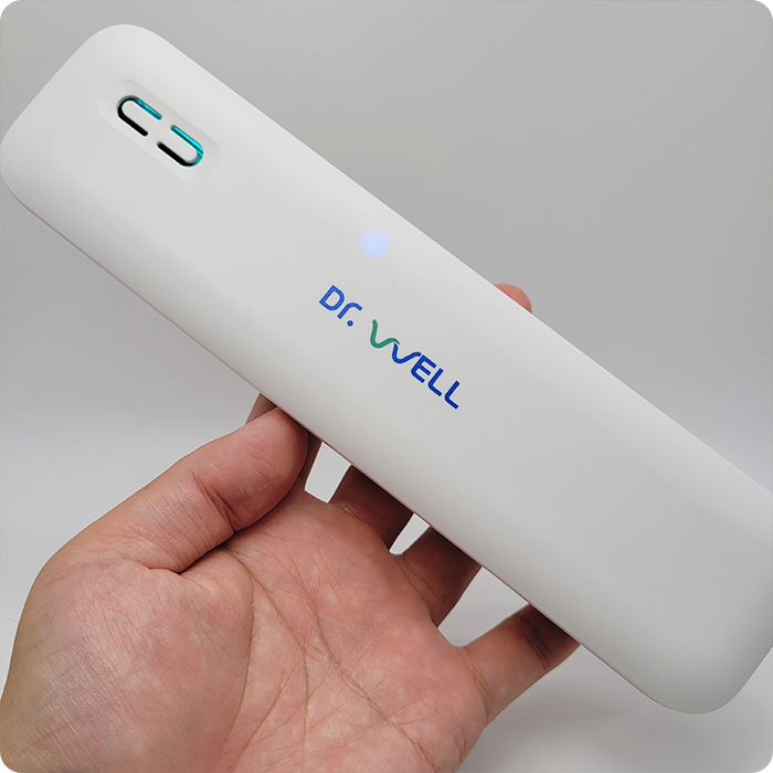 회사에서 사용하기 좋은 닥터웰 휴대용 UV 칫솔 살균 건조기를 소개합니다. 회사에서 사용하기 좋은 닥터웰 휴대용 UV 칫솔 살균 건조기를 소개합니다.