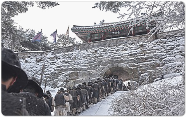 영화 남한산성 출연진 정보, 『 오징어게임 』 황동혁 감독의 역사 영화