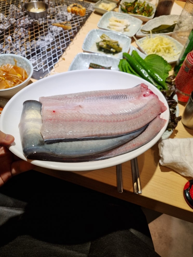 오늘도 다이어트 샷다 내립니다. 장어는 LOVE.