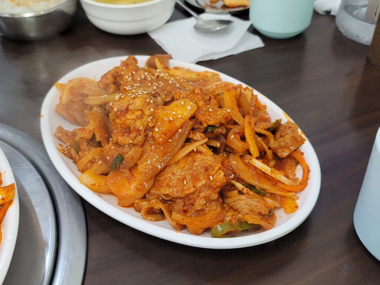 회현역 한식집 훈이네식당 제육볶음