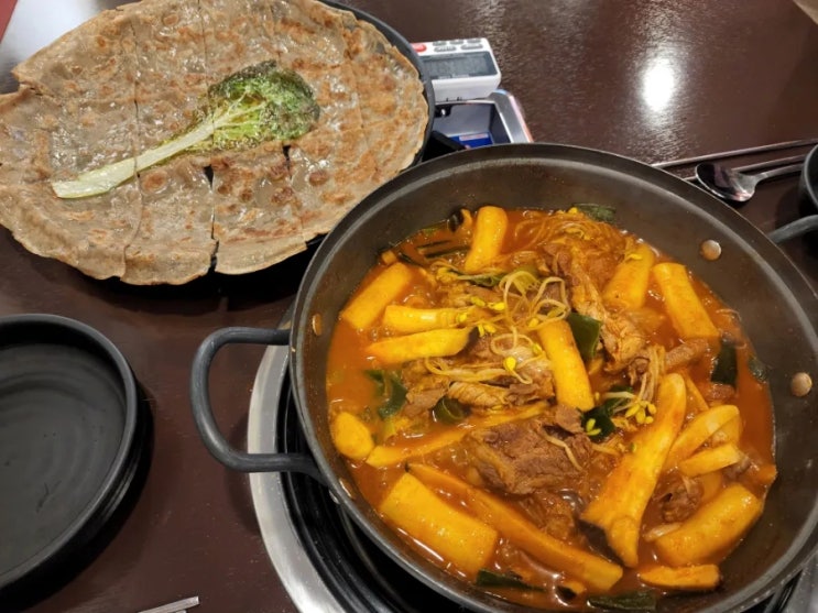  울산 삼산동 맛집 팔덕식당 생막걸리와 등갈비가 찰떡인집