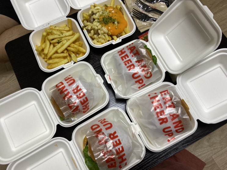  대구 침산동 맛집 힘난다버거 또 햄버거 가게가 생겼네요