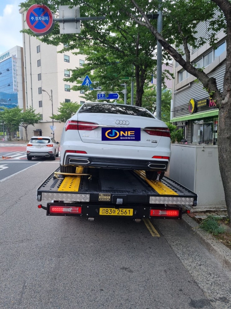  아우디 A6 부산학장동센터 입고.