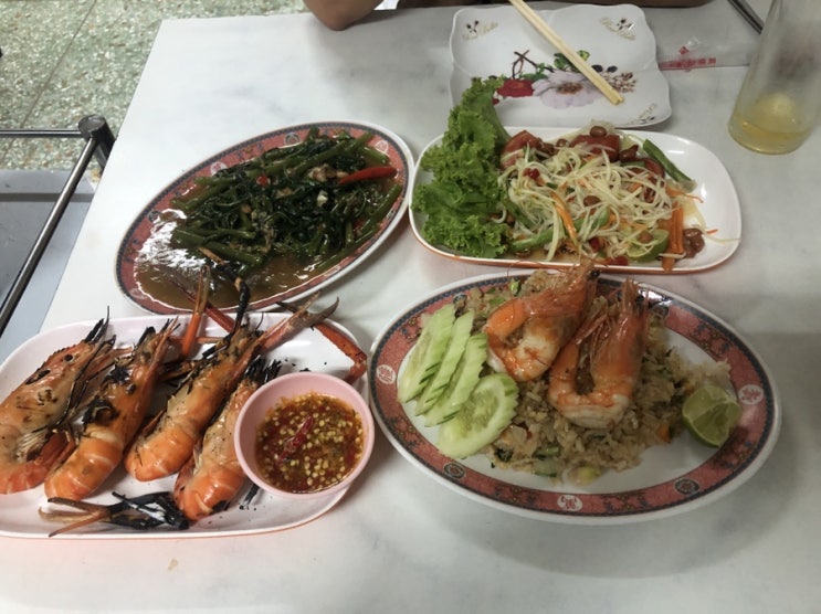 방콕 카오산로드 맛집 족포차나