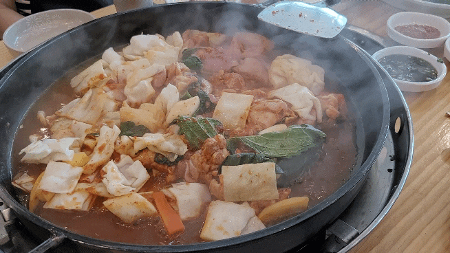 양평 두물머리 나루터가 : 심심한 닭갈비, 막국수를 좋아한다면 추천(난 아님)