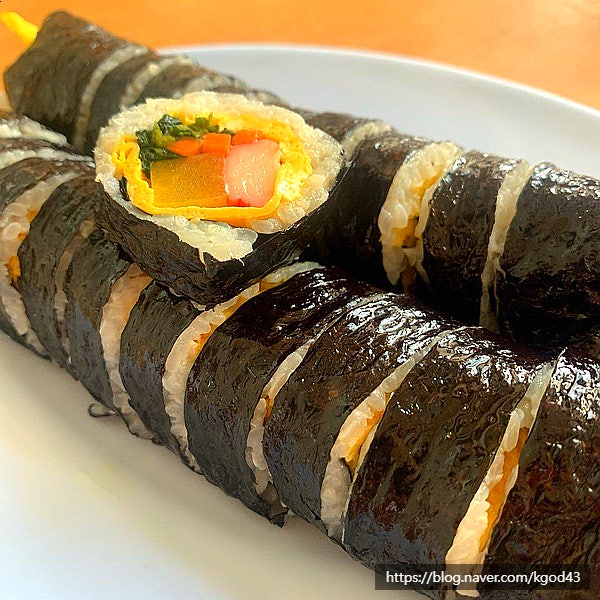  강릉 김밥 맛집 / 빙그레 김밥 / 엄마 생각나는 분식집 (사실 엄마보다는 소풍이 생각남)