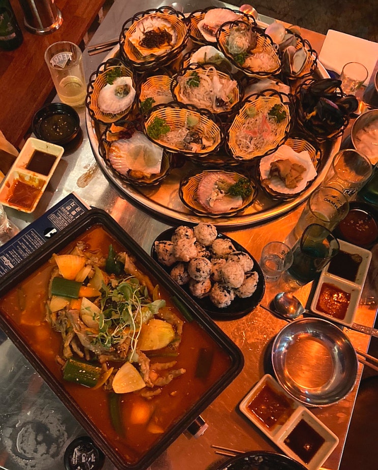 광주 대인동 술집 다양한 메뉴와 해산물이 있는 '공사중포차' 광주 대인동 술집 다양한 메뉴와 해산물이 있는 '공사중포차'