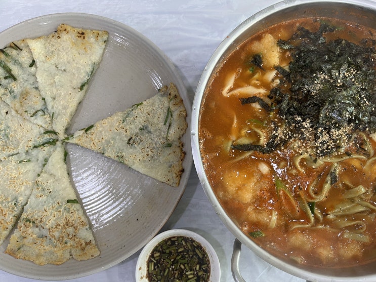 [삼척/칼국수] 아낌없이 넣은 감자, 부명칼국수