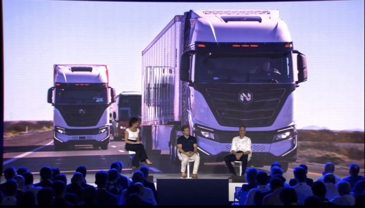 IVECO GROUP ‘BEYOND’ 행사 니콜라 참석
